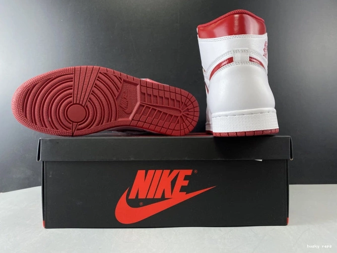 Cheap Husky Retro Red 1 Metallic Jordan (2017) Air 555088-103 0725
